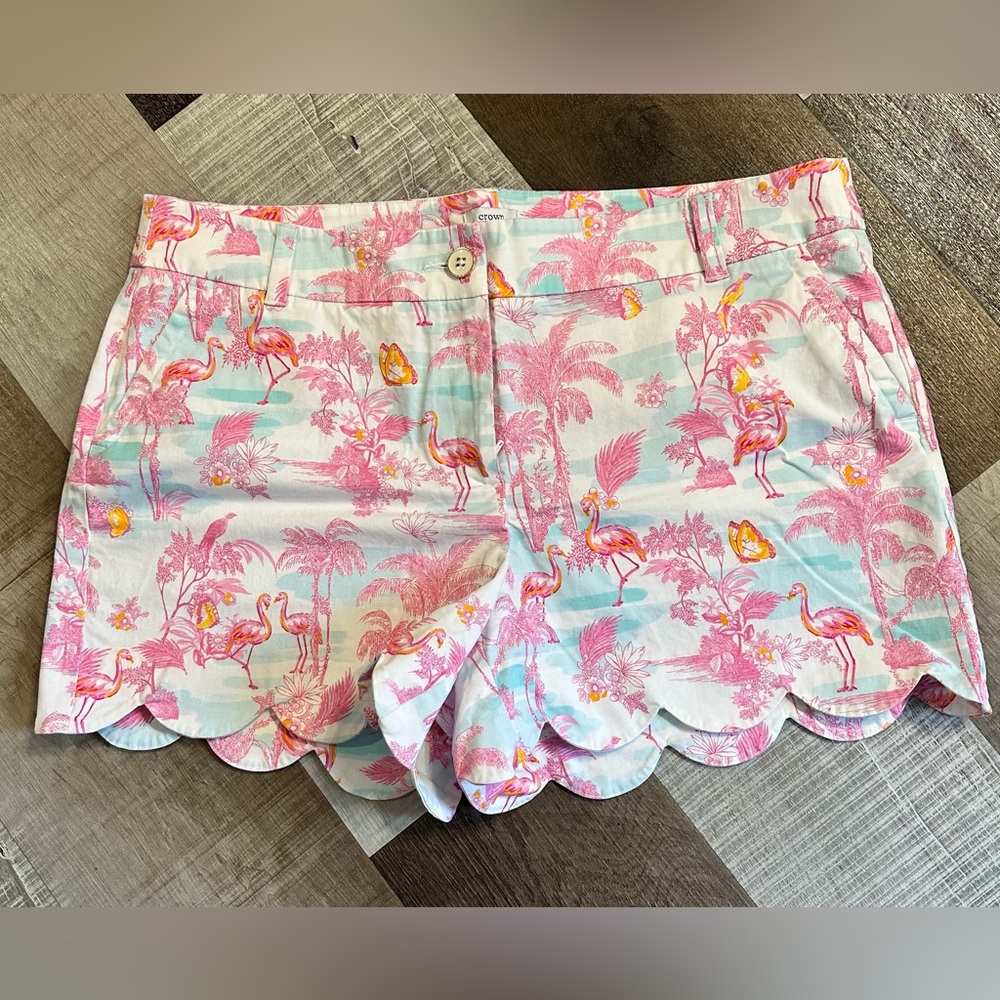 Crown & Ivy Flamingo scalloped shorts